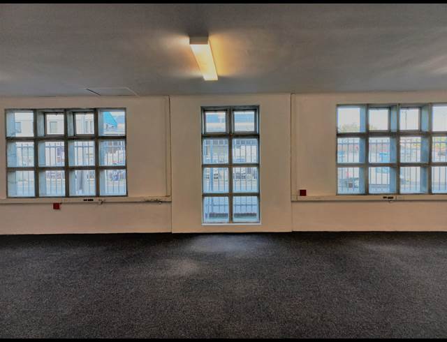 85M² OFFICE TO LET IN NDABENI