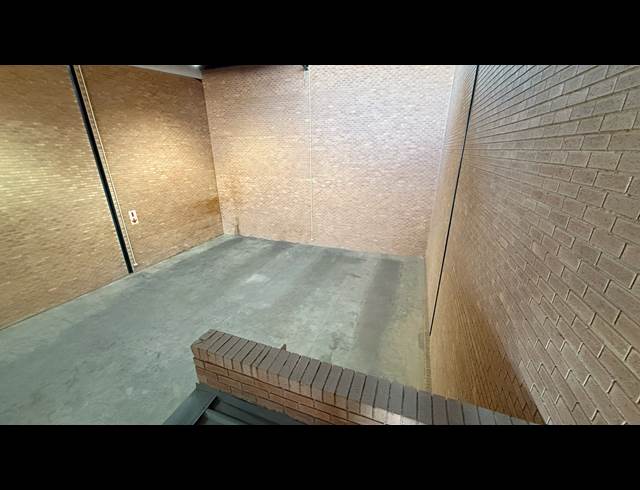 284.20M² WAREHOUSE TO LET IN DRIEHOEK