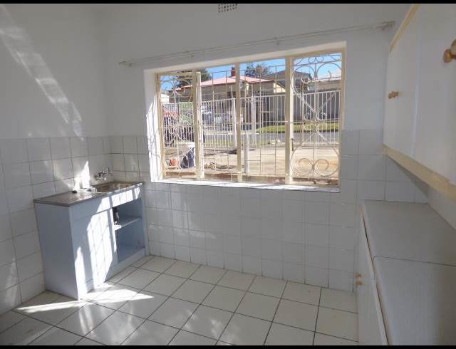 1 BEDROOM PROPERTY TO RENT IN ROSETTENVILLE
