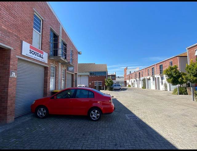 105M² WAREHOUSE TO LET IN MAITLAND