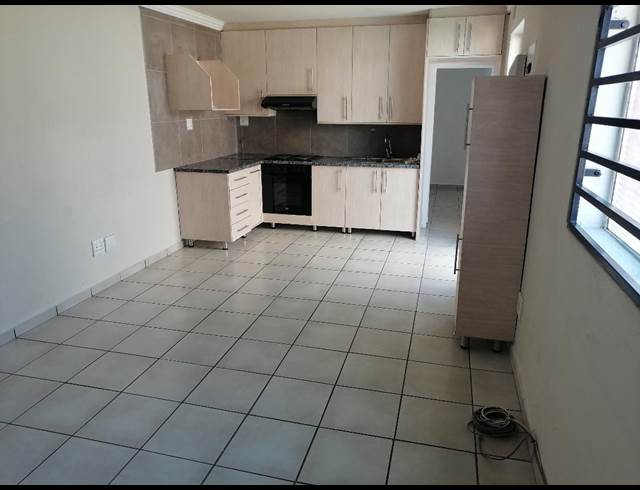 1 bed property to rent in MONDEOR