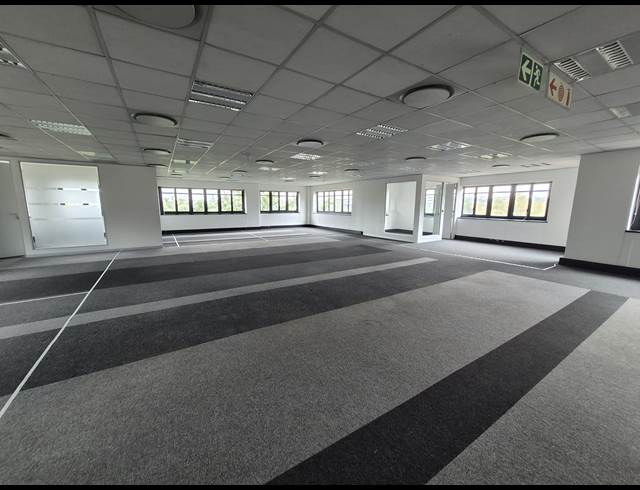 544M² OFFICE TO LET IN SANDTON CENTRAL