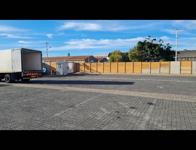 2,322M² WAREHOUSE TO LET IN DIEP RIVER