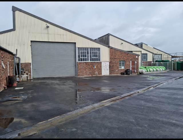 787M² WAREHOUSE TO LET IN BROADLANDS