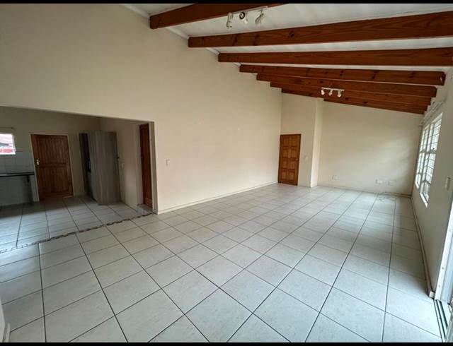 3 BEDROOM PROPERTY TO RENT IN HALFWAY GARDENS