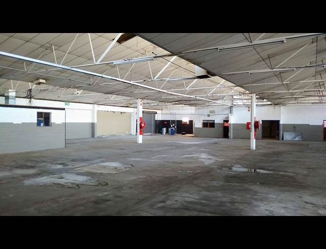 2,785M² WAREHOUSE TO LET IN PAROW INDUSTRIAL