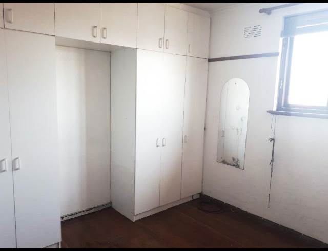 2 bed property to rent in WOODSTOCK