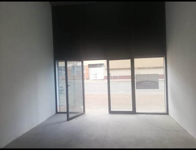 RETAIL PROPERTY TO RENT IN SELBY
