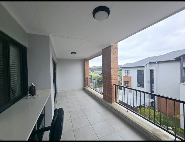 2 BEDROOM APARTMENT TO LET IN BALLITO CENTRAL