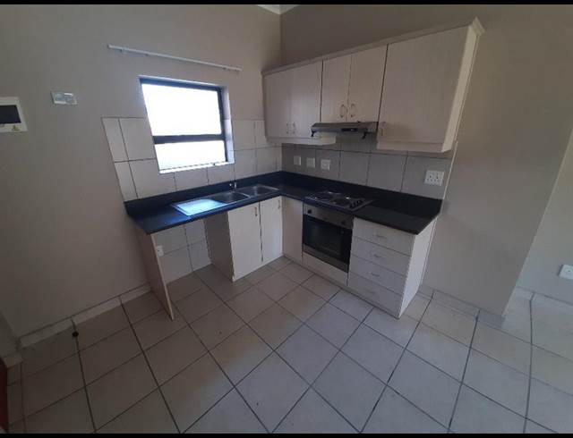 2 BEDROOM PROPERTY TO RENT IN BURGUNDY ESTATE