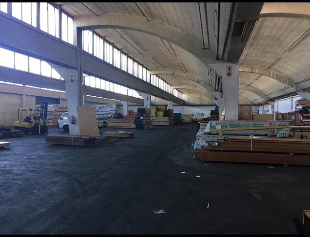2,800M² WAREHOUSE TO LET IN EPPING INDUSTRIAL