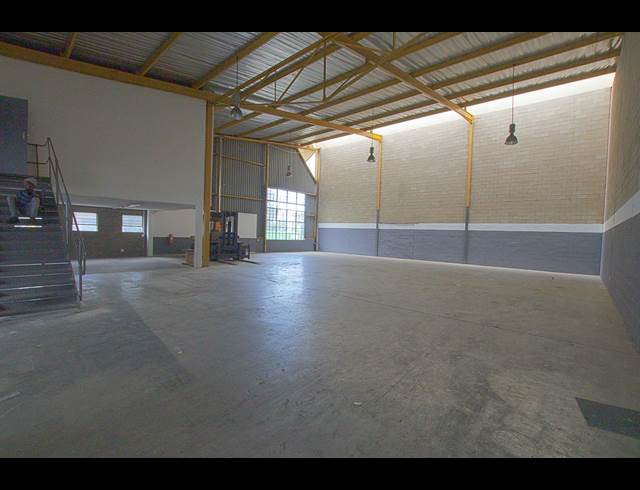 345.80M² WAREHOUSE TO LET IN KYA SANDS