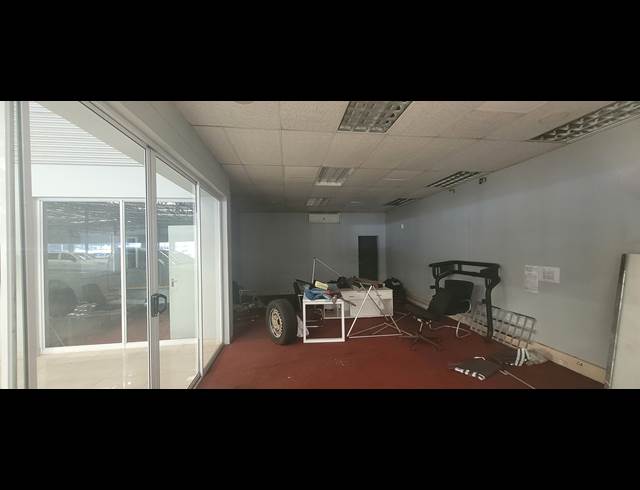 2,234M² RETAIL TO LET IN RIVERSIDE PARK