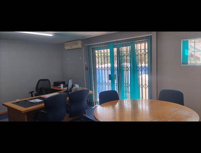 687M² BUILDING TO LET IN NELSPRUIT INDUSTRIAL