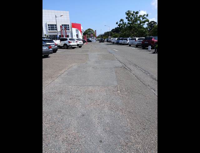 175M² OFFICE TO LET IN DAWNCLIFFE