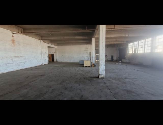 600M² WAREHOUSE TO LET IN SELBY