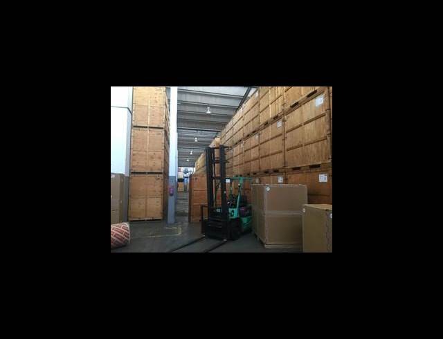 1,718M² WAREHOUSE TO LET IN EPPING INDUSTRIAL
