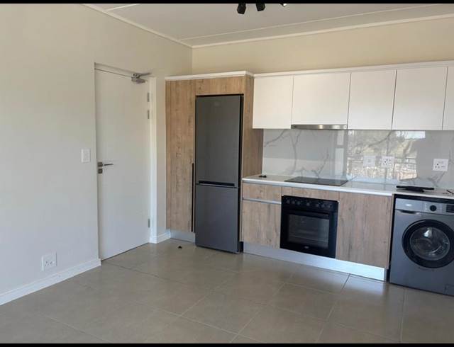 1 BEDROOM PROPERTY TO RENT IN RICHWOOD