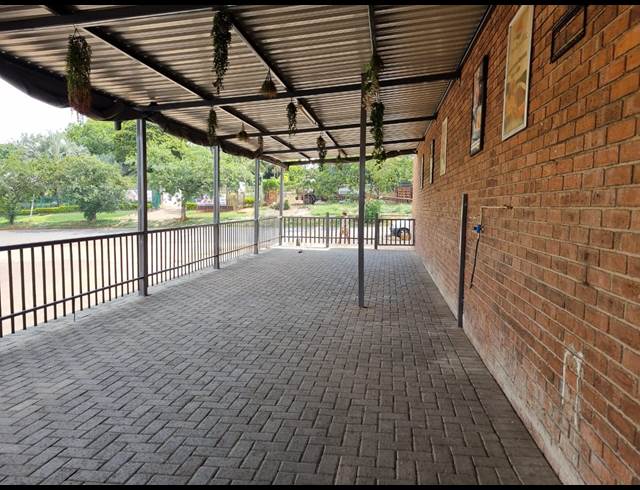 80M² RETAIL TO LET IN ROCKY DRIFT