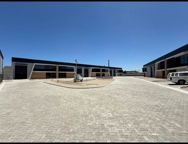 565M² WAREHOUSE TO LET IN STIKLAND INDUSTRIAL