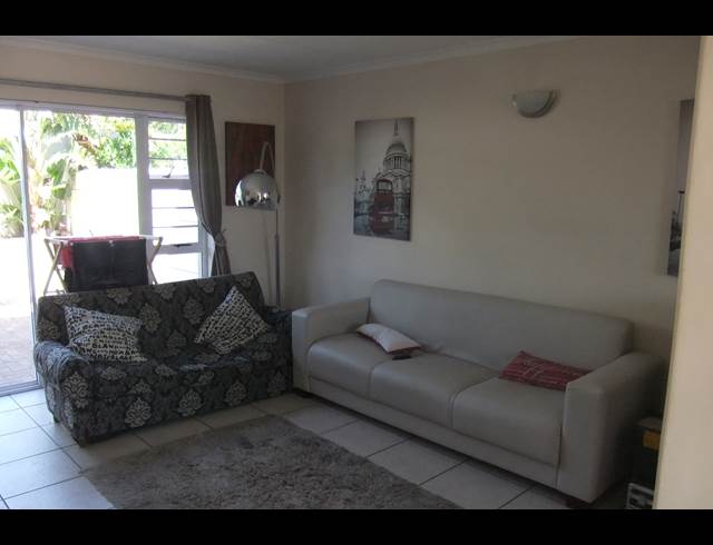2 bed property to rent in KAAPSIG