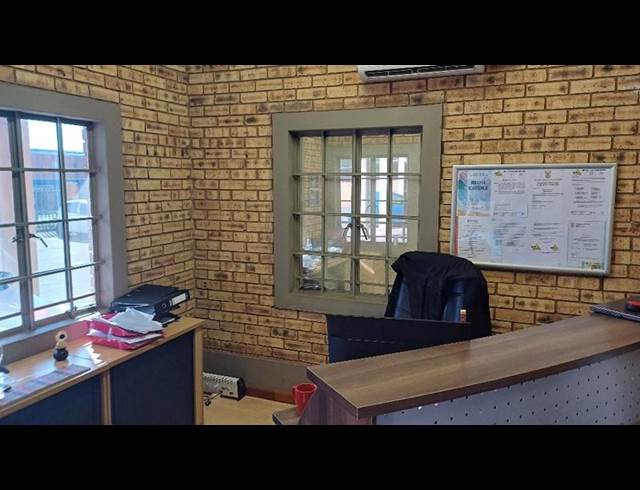 INDUSTRIAL PROPERTY TO RENT IN HENNOPSPARK