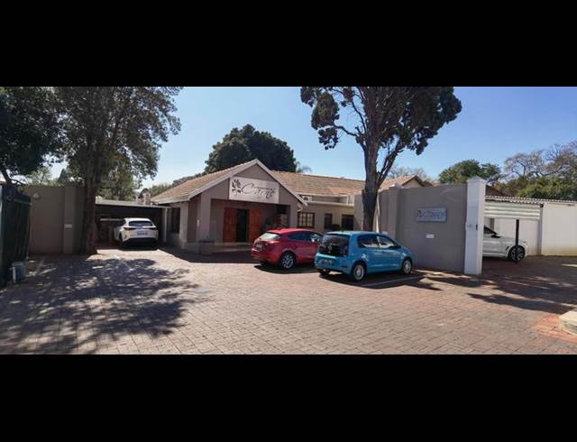 BUSINESS PROPERTY TO RENT IN LYNNWOOD