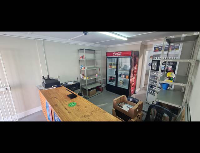 177M² FACTORY TO LET IN DIEP RIVER