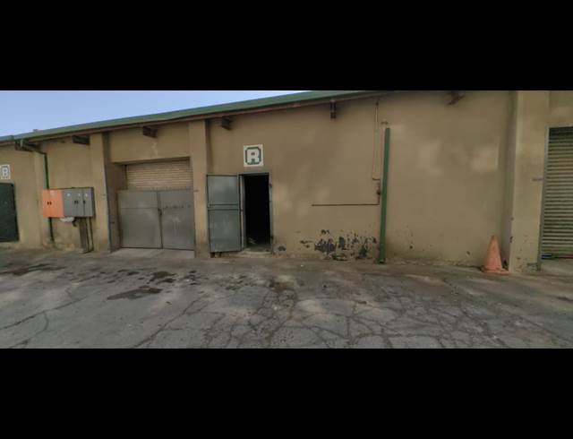 54M² CO-WORKING SPACE TO LET IN DENVER