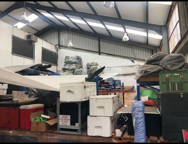 600M² WAREHOUSE TO LET IN PAARDEN EILAND