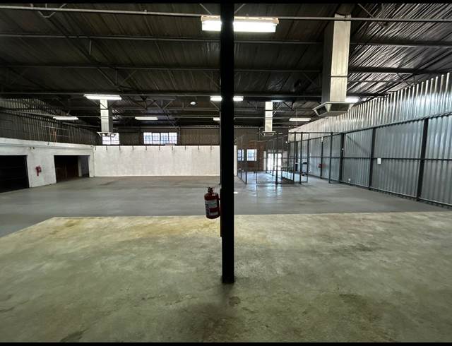 481M² WAREHOUSE TO LET IN KRAMERVILLE
