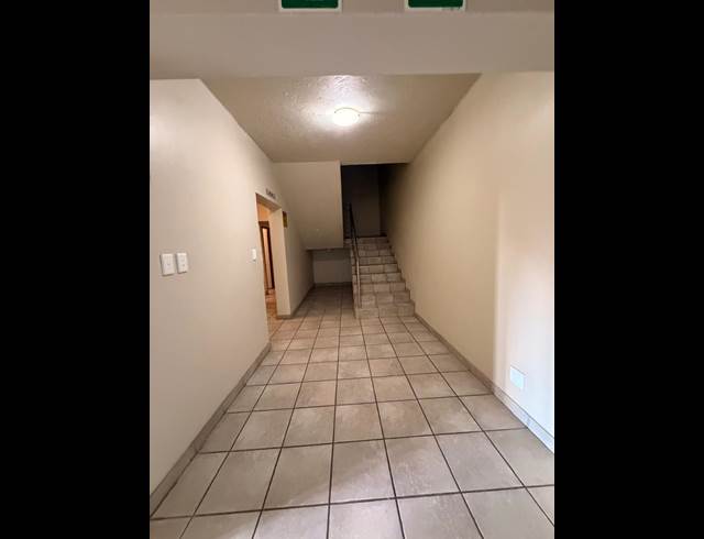45M² OFFICE TO LET IN WIERDA PARK