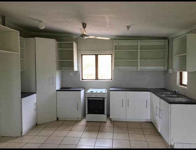 4 BEDROOM PROPERTY TO RENT IN BALLITO