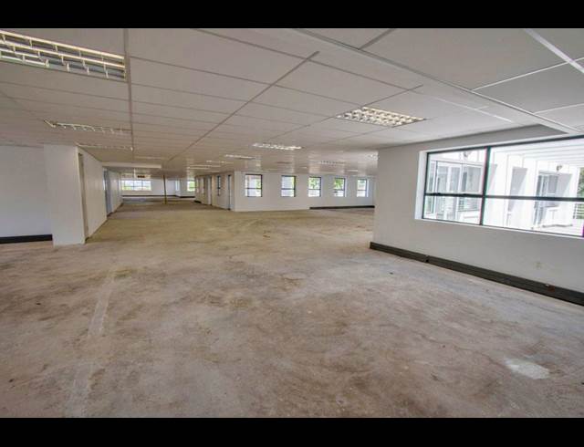 732M² OFFICE TO LET IN WOODMEAD