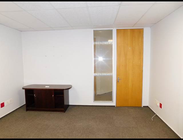 350M² OFFICE TO LET IN RANDBURG CENTRAL