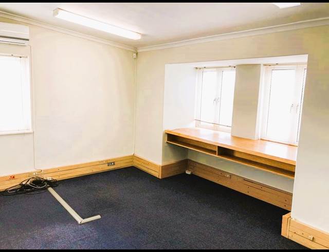 200M² OFFICE TO LET IN FORESHORE