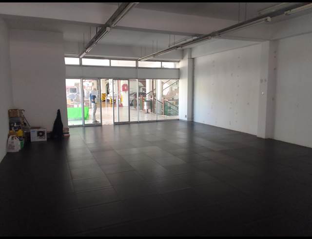 208M² BUSINESS CENTRE TO LET IN GLENWOOD
