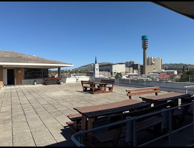 794M² OFFICE TO LET IN BELLVILLE CENTRAL