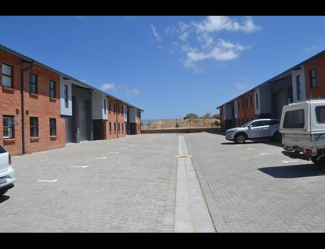 210M² WAREHOUSE TO LET IN RIVERGATE