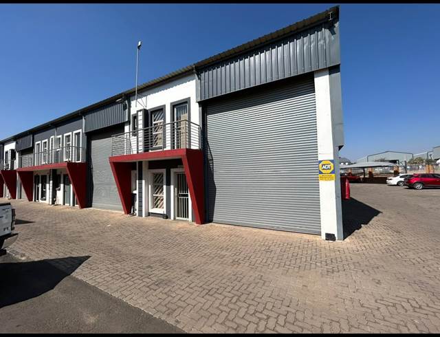 155M² WAREHOUSE TO LET IN CHLOORKOP