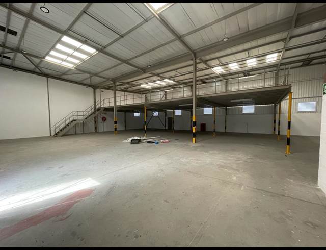 761M² WAREHOUSE TO LET IN MAITLAND
