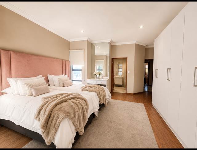 3 BEDROOM APARTMENT TO LET IN MORNINGSIDE