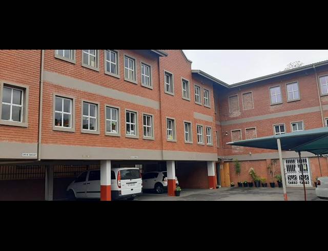 80M² MEDICAL SUITE TO LET IN PIETERMARITZBURG CENTRAL