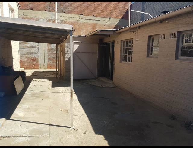 400M² WAREHOUSE TO LET IN BOOYSENS RESERVE