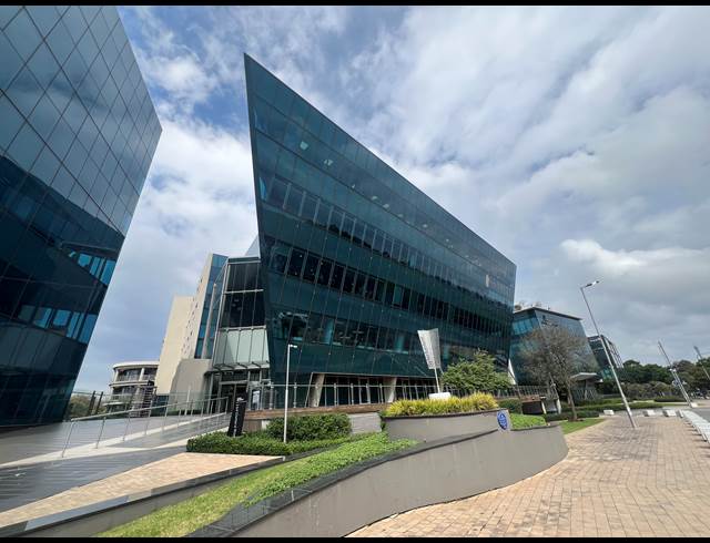 217M² OFFICE TO LET IN ROSEBANK