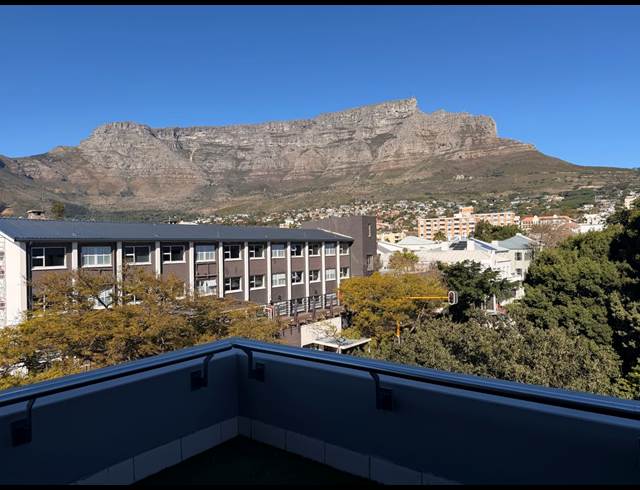 388M² OFFICE TO LET IN GARDENS