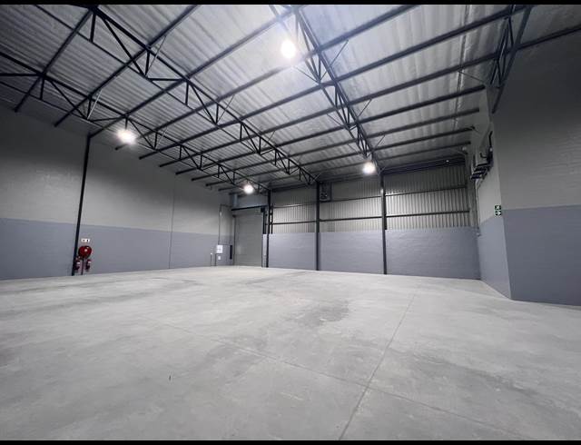 621M² WAREHOUSE TO LET IN KRAAIFONTEIN INDUSTRIA