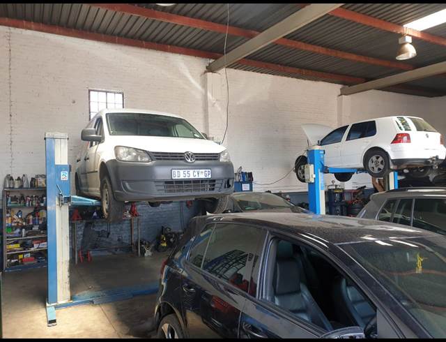 200M² WAREHOUSE TO LET IN ISANDO