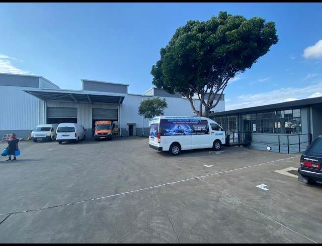 2,349M² WAREHOUSE TO LET IN WESTMEAD