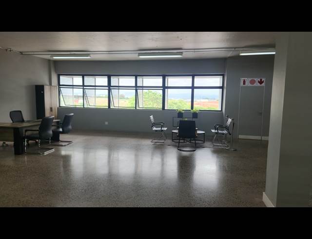 183M² OFFICE TO LET IN UMHLANGA RIDGE